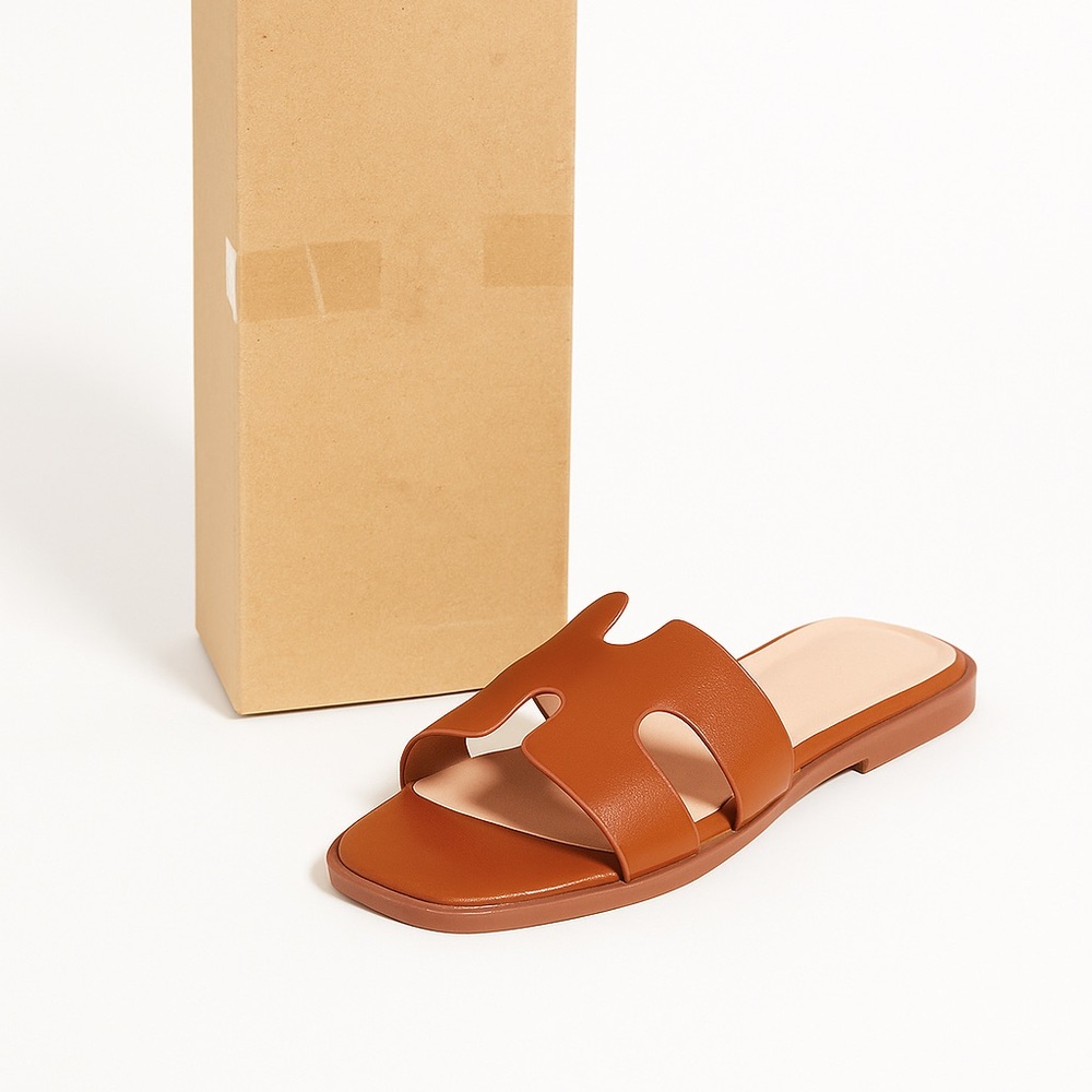 Chic Tan Slide Sandals for Women